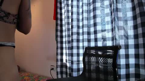 Snapshot of fitrosexxx chatting on 06-12-26, 07:35 Margarita online show from 06-12-26, 07:35