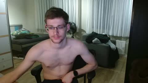 Fitwhiteboy01 online show from 11-15-25, 07:10