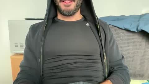 Fla is short for Flavio online show from 10-25-25, 01:18