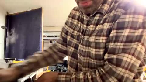 Snapshot of flanneldong chatting on 09-16-25, 05:19 Flannel Dong online show from 09-16-25, 05:19