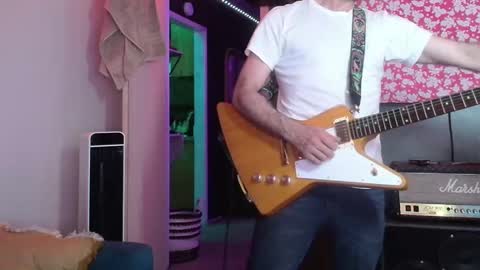 Snapshot of flanneldong chatting on 10-03-25, 05:37 Flannel Dong online show from 10-03-25, 05:37