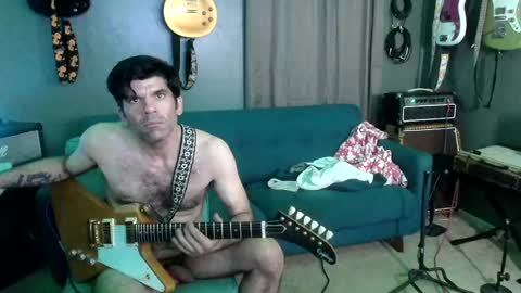 Snapshot of flanneldong chatting on 10-22-25, 10:31 Flannel Dong online show from 10-22-25, 10:31