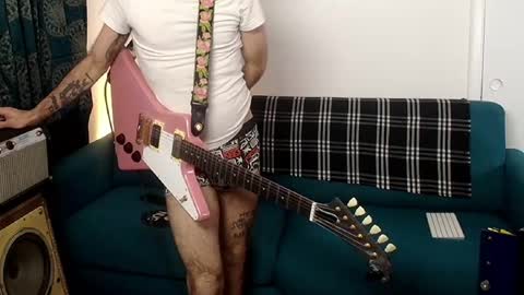 Snapshot of flanneldong chatting on 12-15-25, 08:18 Flannel Dong online show from 12-15-25, 08:18