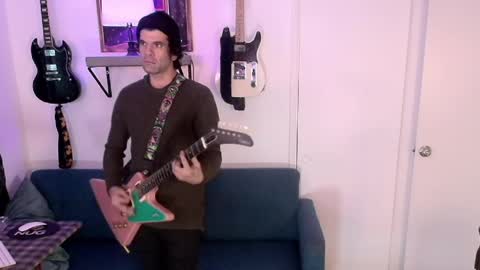 Flannel Dong online show from 04-01-26, 09:23