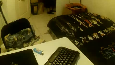 Snapshot of flash6969690 chatting on 12-15-25, 06:56 flash6969690 online show from 12-15-25, 06:56