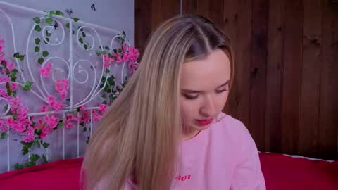 Amina online show from 11-15-25, 08:22