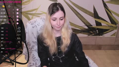 FlexiMona online show from 01-26-25, 12:43