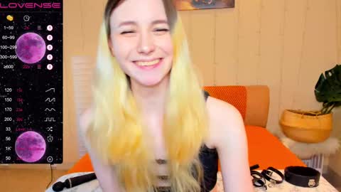 FlexiMona online show from 02-14-25, 08:42