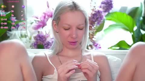 Snapshot of flexylover_ chatting on 12-03-25, 12:47 Im nude naked fuck lovense online show from 12-03-25, 12:47