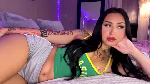 Roxy online show from 01-20-25, 05:15