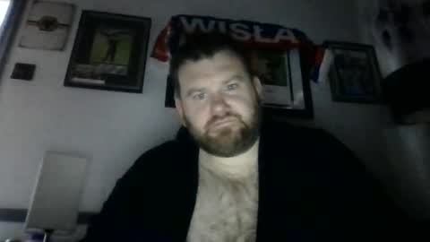 Snapshot of flightdude12 chatting on 11-23-25, 02:28 flightdude12 online show from 11-23-25, 02:28