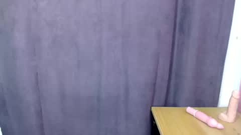 Angel online show from 10-18-25, 07:03