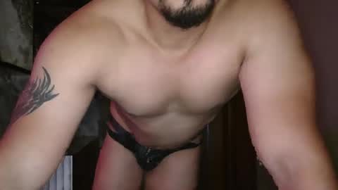 Snapshot of flirtsxxx chatting on 11-21-25, 06:28 flirtsxxx online show from 11-21-25, 06:28