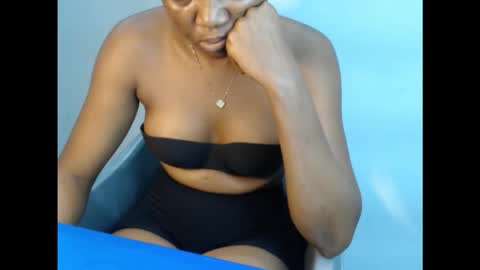 Snapshot of flirtxxdiva chatting on 09-17-25, 02:46 flirtxxdiva online show from 09-17-25, 02:46