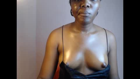 Snapshot of flirtxxdiva chatting on 11-21-25, 06:39 flirtxxdiva online show from 11-21-25, 06:39