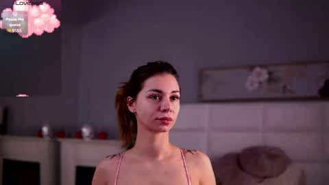 Ana online show from 10-27-25, 03:10