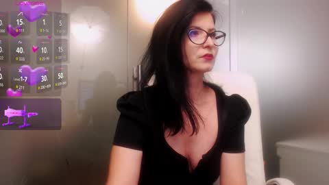 flirtysecretary123 online show from 10-03-25, 09:39
