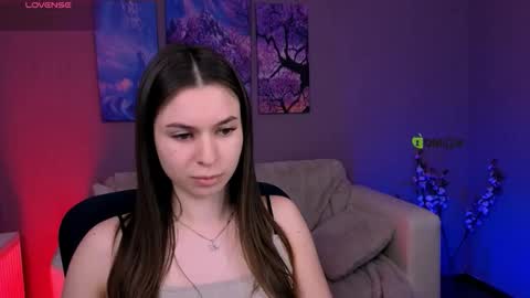 Snapshot of flora_ri chatting on 01-06-26, 10:19 just ask me online show from 01-06-26, 10:19