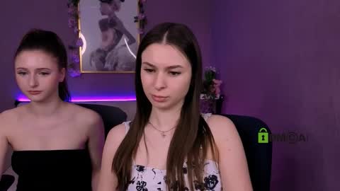 Snapshot of flora_ri chatting on 02-27-26, 10:15 just ask me online show from 02-27-26, 10:15