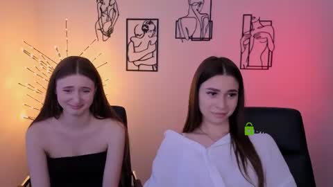 Snapshot of flora_ri chatting on 07-17-26, 09:16 just ask me online show from 07-17-26, 09:16