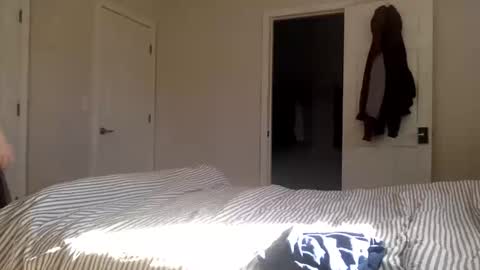 Snapshot of floraexploration chatting on 02-27-25, 06:20 floraexploration online show from 02-27-25, 06:20