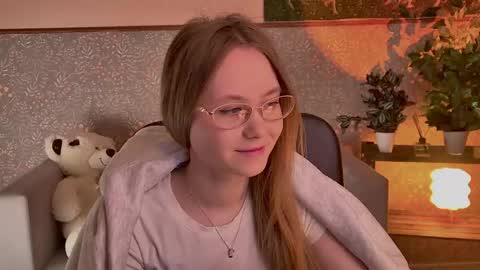 Snapshot of floralarsson chatting on 05-22-26, 03:46 hey there guys im Flora no not the one from WInx. But I love magical stuff and especially I love nature. I dont know I thin online show from 05-22-26, 03:46
