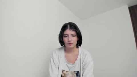 Snapshot of flordejamaica chatting on 09-20-25, 11:39 Tell me My Love online show from 09-20-25, 11:39