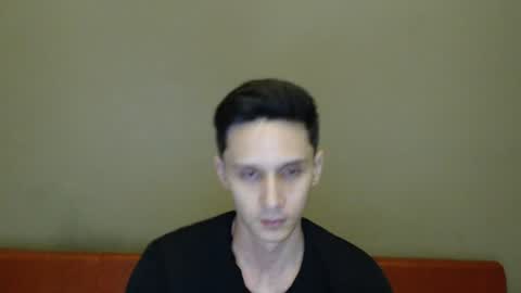 Snapshot of florecharming chatting on 06-17-26, 01:19 Flore online show from 06-17-26, 01:19