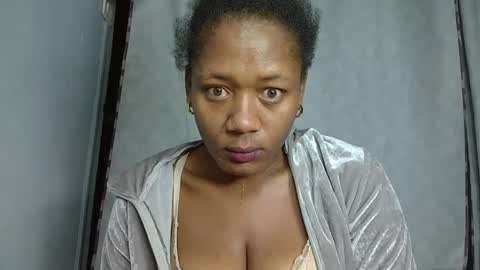 Snapshot of florencia011 chatting on 01-20-25, 03:37 florencia011 online show from 01-20-25, 03:37