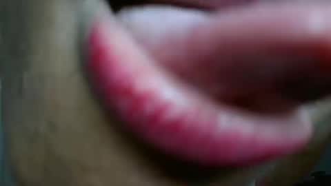 Snapshot of florencia011 chatting on 01-22-25, 04:02 florencia011 online show from 01-22-25, 04:02