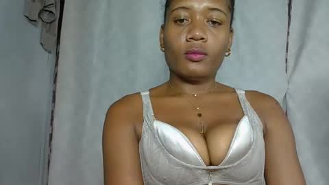 Snapshot of florencia011 chatting on 01-22-25, 07:03 florencia011 online show from 01-22-25, 07:03