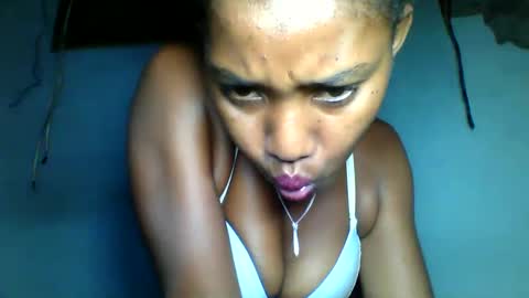 Snapshot of florencia011 chatting on 01-28-25, 08:36 florencia011 online show from 01-28-25, 08:36