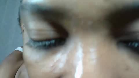 Snapshot of florencia011 chatting on 02-01-25, 11:43 florencia011 online show from 02-01-25, 11:43