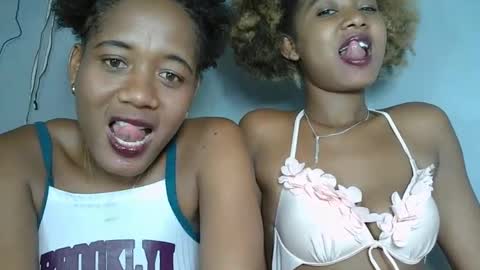 Snapshot of florencia011 chatting on 02-07-25, 02:58 florencia011 online show from 02-07-25, 02:58