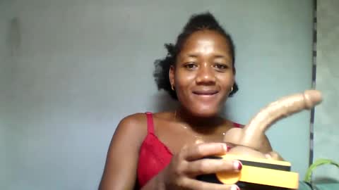 Snapshot of florencia011 chatting on 02-12-25, 04:54 florencia011 online show from 02-12-25, 04:54