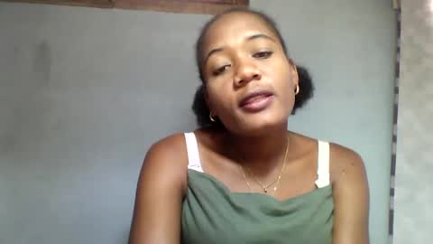 Snapshot of florencia011 chatting on 02-12-25, 07:55 florencia011 online show from 02-12-25, 07:55