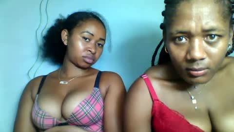 Snapshot of florencia011 chatting on 02-19-25, 09:14 florencia011 online show from 02-19-25, 09:14