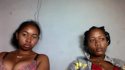 Snapshot of florencia011 chatting on 02-20-25, 02:40 florencia011 online show from 02-20-25, 02:40