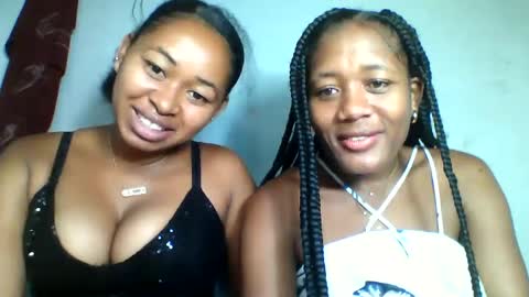 Snapshot of florencia011 chatting on 02-22-25, 01:11 florencia011 online show from 02-22-25, 01:11