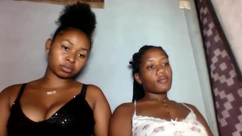Snapshot of florencia011 chatting on 02-23-25, 08:00 florencia011 online show from 02-23-25, 08:00