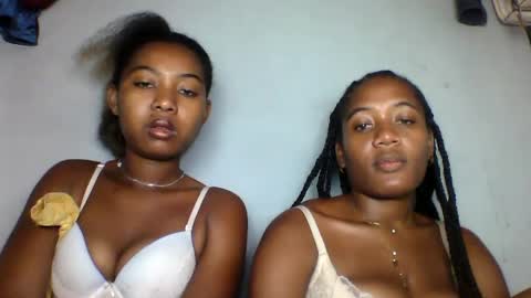 Snapshot of florencia011 chatting on 03-03-25, 06:59 florencia011 online show from 03-03-25, 06:59