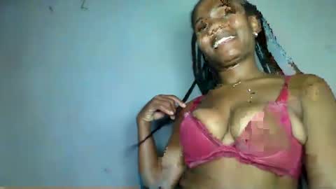 Snapshot of florencia011 chatting on 03-06-25, 11:47 florencia011 online show from 03-06-25, 11:47