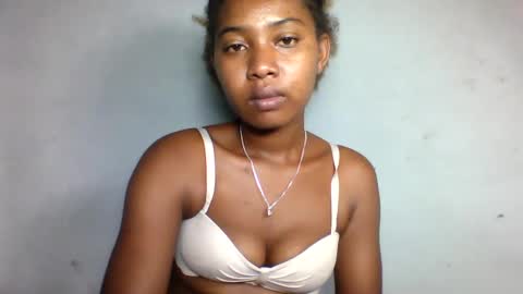 Snapshot of florencia011 chatting on 03-12-25, 06:22 florencia011 online show from 03-12-25, 06:22