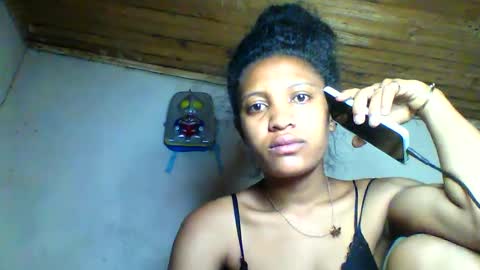 florencia011 online show from 10-21-25, 06:14