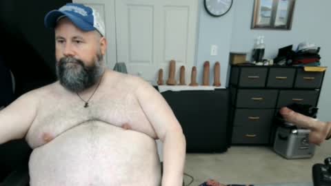 Snapshot of floridabearx chatting on 06-08-26, 03:18 FloridaBear online show from 06-08-26, 03:18