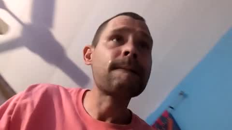 Snapshot of floridaman320 chatting on 11-17-25, 11:10 floridaman320 online show from 11-17-25, 11:10