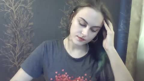Snapshot of flower_bluee chatting on 12-15-24, 12:06 Ambika 3 online show from 12-15-24, 12:06