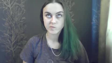 Snapshot of flower_bluee chatting on 01-16-25, 10:53 Ambika 3 online show from 01-16-25, 10:53