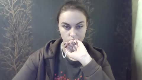 Snapshot of flower_bluee chatting on 01-28-25, 12:32 Ambika 3 online show from 01-28-25, 12:32