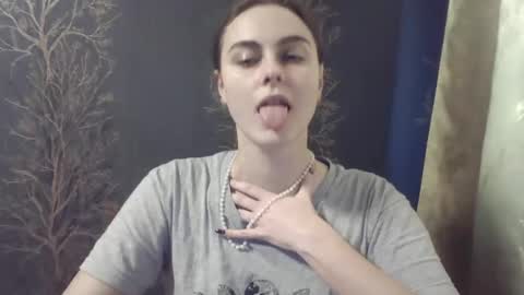Snapshot of flower_bluee chatting on 02-04-25, 01:48 Ambika 3 online show from 02-04-25, 01:48